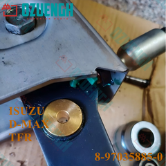 [OZUENGH] Bushing/ISUZU/D-MAX/TFR/DRAGON EYE 8-97035885-0/Gear lever bushing/BRASS/High-quality